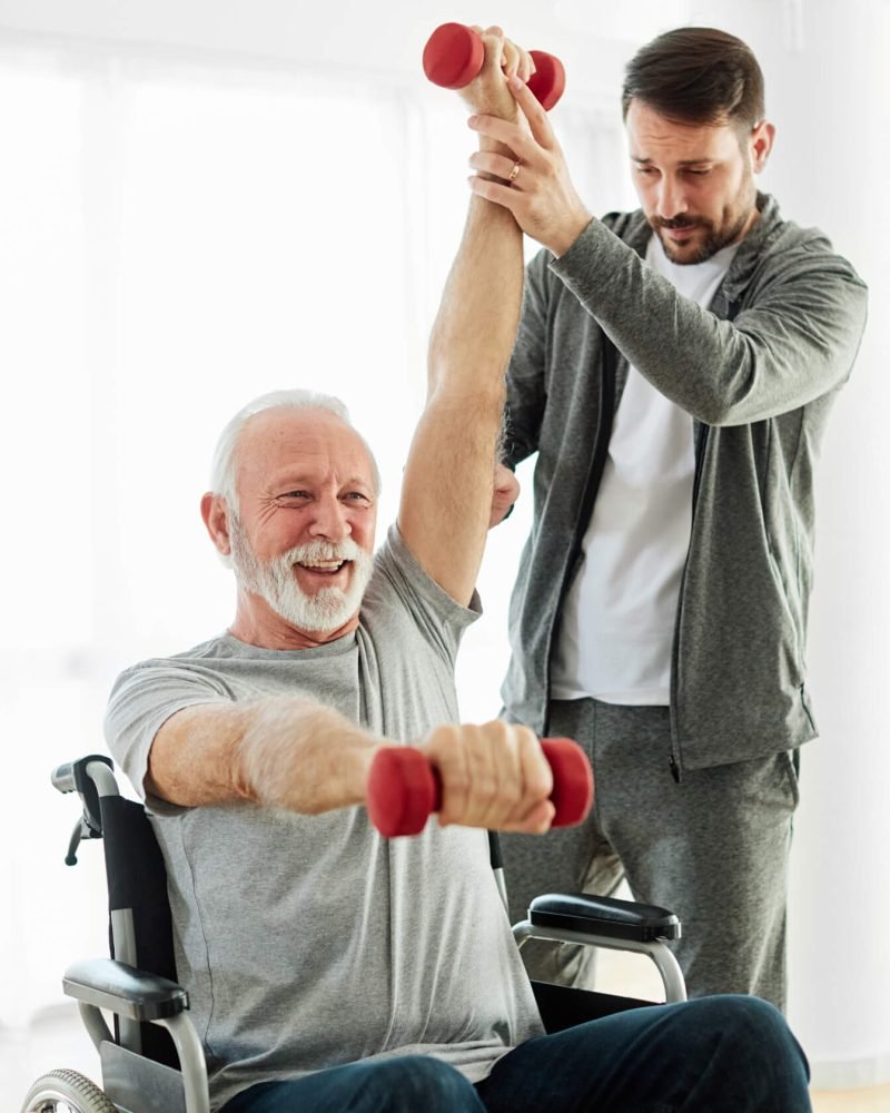 senior-care-exercise-physical-therapy-exercising-h-TK67PS3.jpg